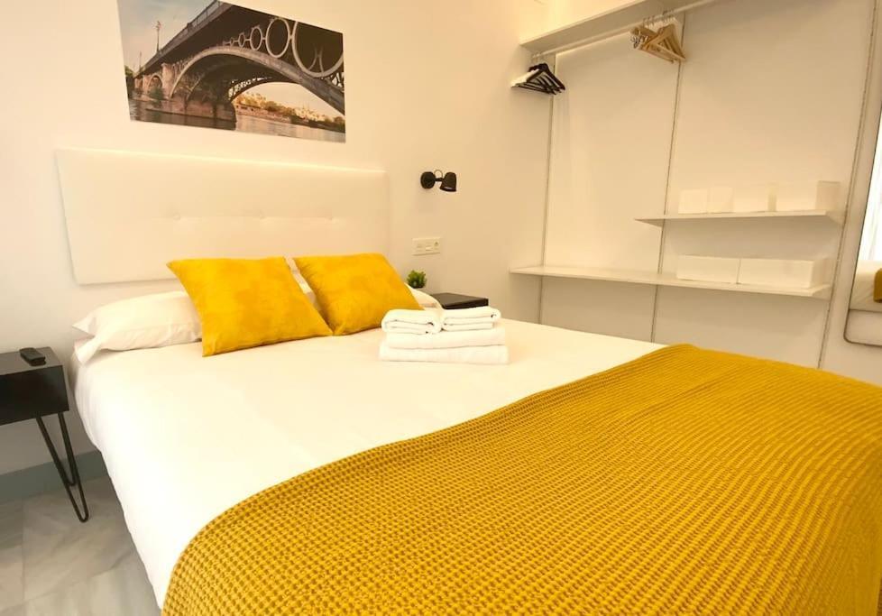 My Home In Triana, Luminoso Y Acogedor Apartamento إشبيلية المظهر الخارجي الصورة
