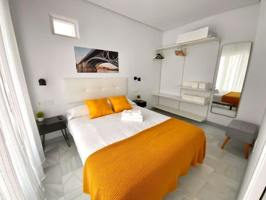 My Home In Triana, Luminoso Y Acogedor Apartamento إشبيلية المظهر الخارجي الصورة